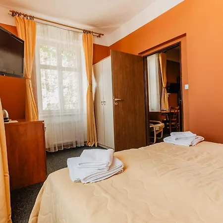 U Valdické Brány Hotel 3*