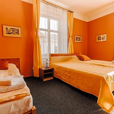 U Valdicke Brany 酒店 Jičín