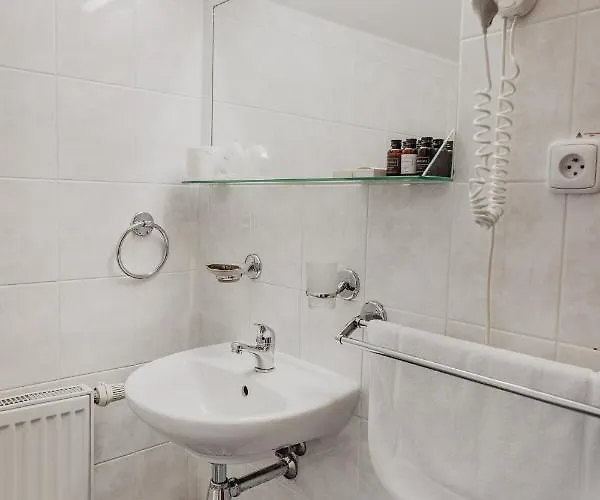 Hotel U Valdicke Brany 3*